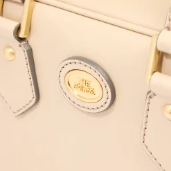 Bauletto in pelle con tracolla removibile-The Bridge New