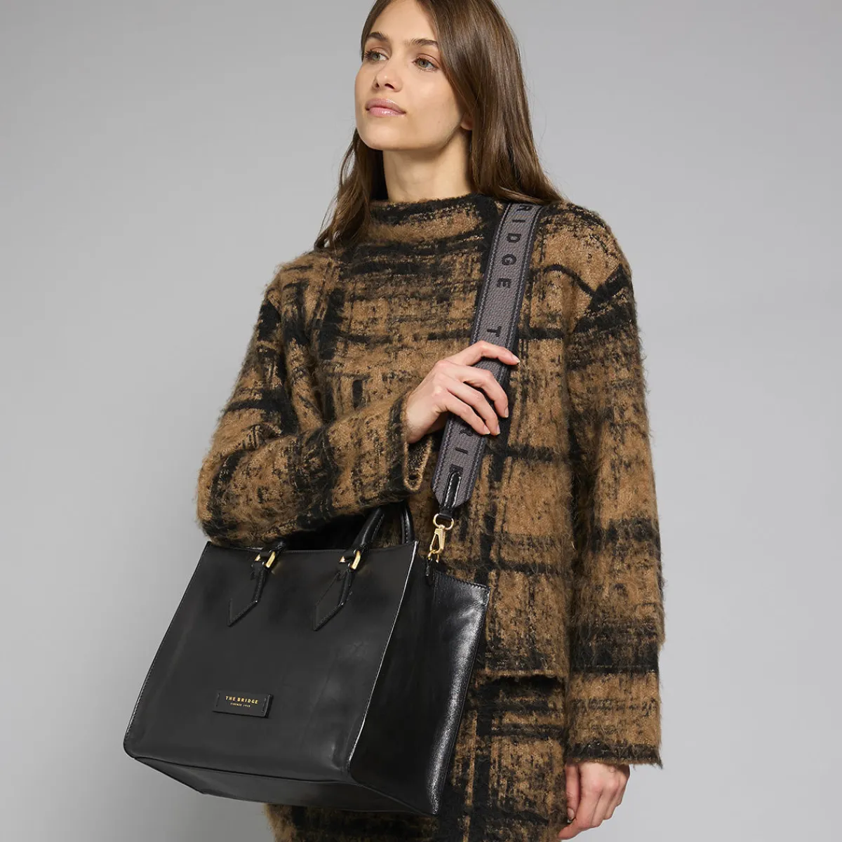 Borsa a mano in pelle con tracolla removibile-The Bridge New