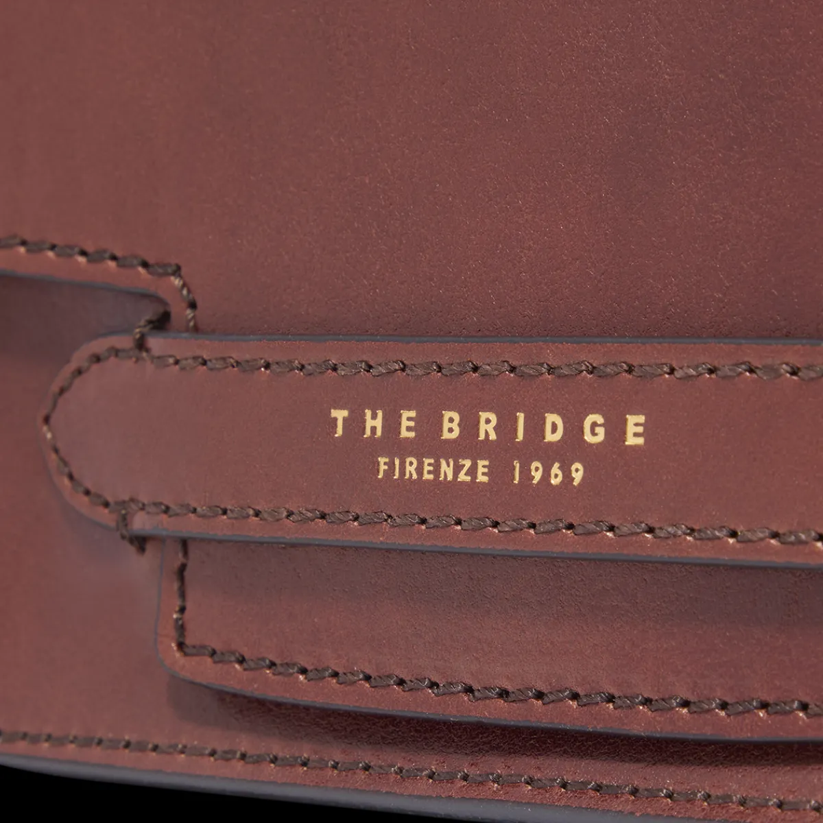 Borsa tracolla pelle con catena-The Bridge New